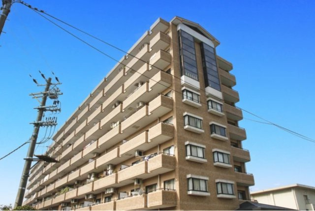 信開ガーデンコート西大路の外観