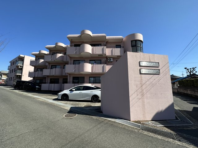 サンメゾン橋本弐番館の外観