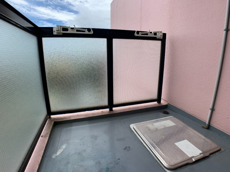 橋本市野の賃貸マンションのバルコニー