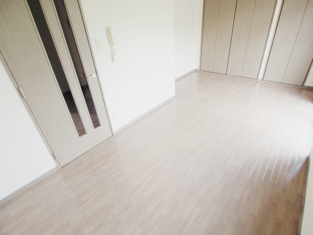 フォブール本町の居間・リビング