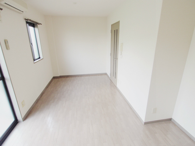 フォブール本町の居間・リビング