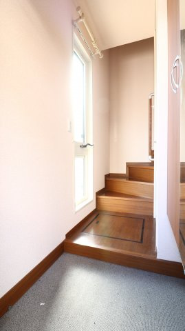 アウグーリオカーサの玄関