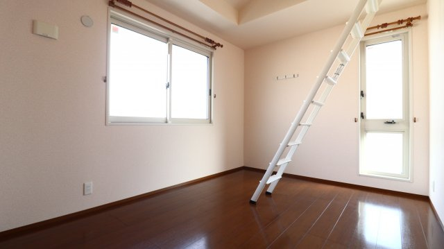 アウグーリオカーサの寝室