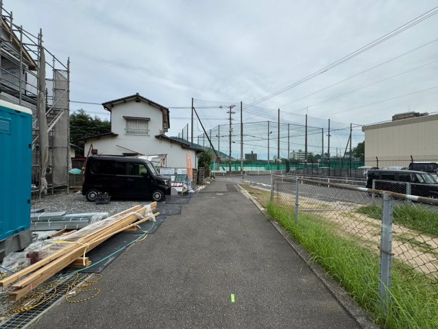ーBloomーブルームー小倉南区八幡町6期　【小倉南区　新築戸建て】の前面道路含む現地写真|現地撮影　2025,9,2　ーBloomーブルームー小倉南区八幡町6期　【小倉南区　新築戸建て】