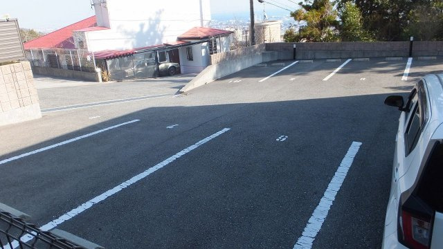 レオネクスト六甲篠原のその他|駐車場付き物件