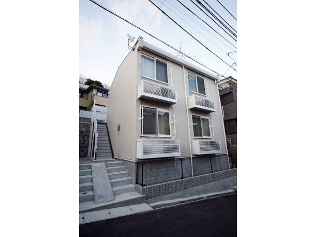 神戸市灘区赤松町１丁目のアパートの外観