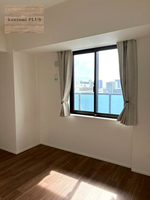 メトライズタワー大阪上本町の洋室