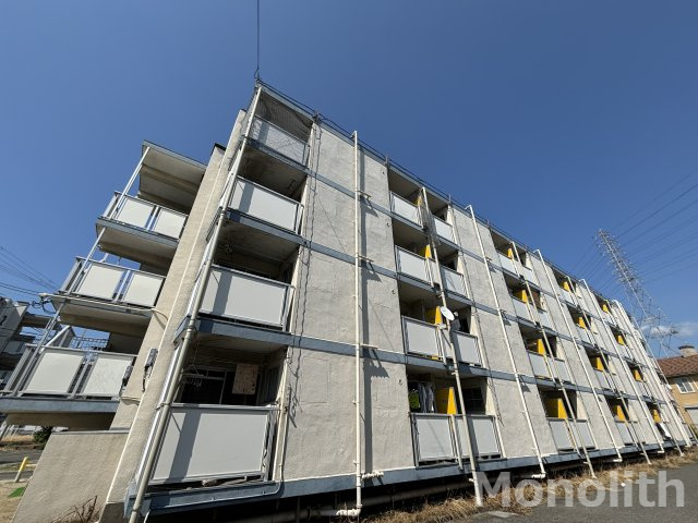 ビレッジハウス葛ノ葉6号棟の外観