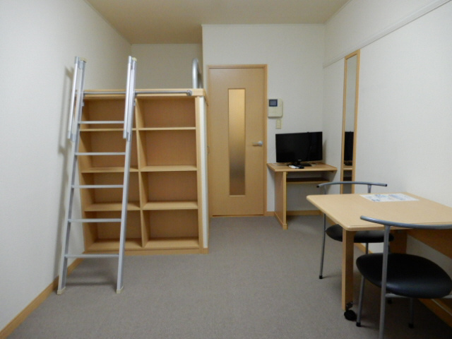 明石市大久保町大窪の賃貸マンションの居間・リビング