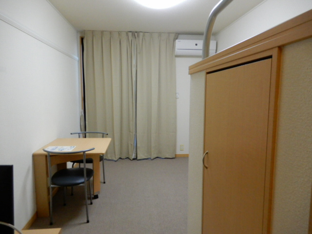 明石市大久保町大窪の賃貸マンションの居間・リビング