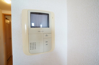 【セキュリティ】 | ル・ボヌール | TVインターホン・オートロック