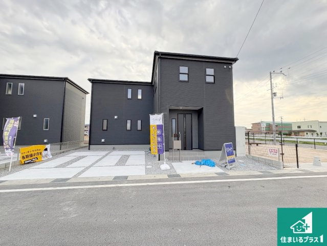 長浜市川崎町　新築一戸建ての外観|安心の10年保証！外観を美しく保ち、雨水で汚れを落とします！気になることがありましたら、お気軽にお問い合わせください！