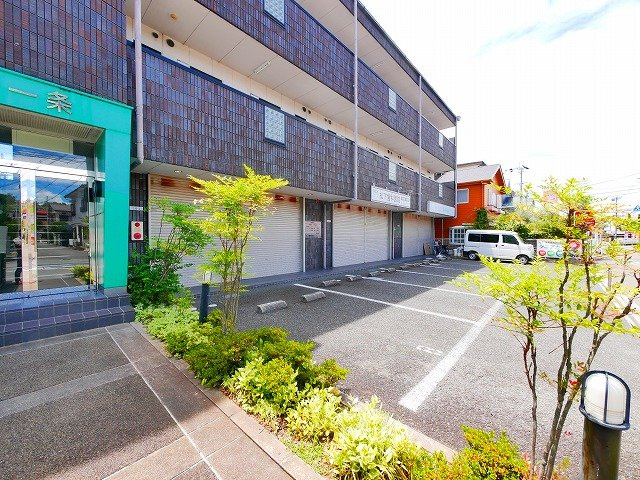 フォレストヒルズ一条のその他