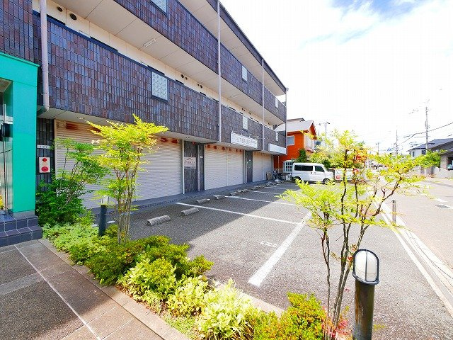 フォレストヒルズ一条のその他