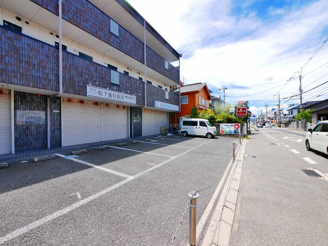 フォレストヒルズ一条のその他