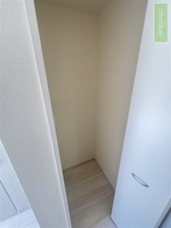 【収納】 | 並列2台駐車可　リビング階段  長期優良住宅　勝田台6　全2棟　2号棟