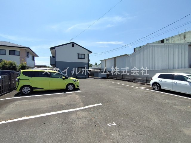 グランデージＴａｋａの駐車場