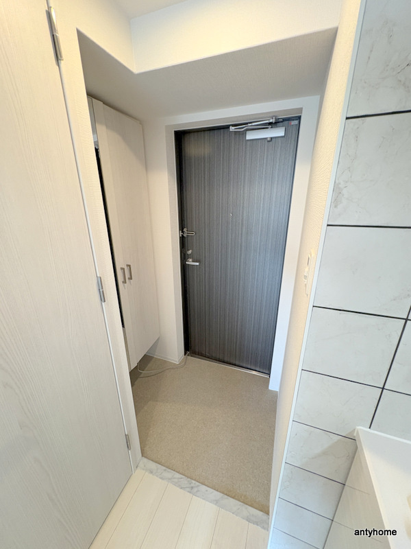 エスリード弁天町NORTH RESIDENCE　仲介手数料無料の玄関