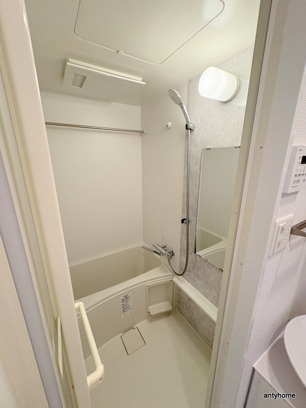 エスリード弁天町NORTH RESIDENCE　仲介手数料無料の浴室