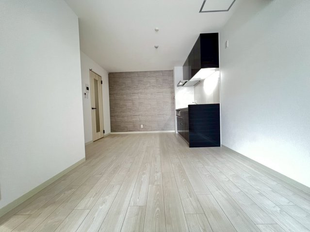 クリエオーレ原町の居間・リビング