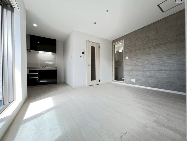 クリエオーレ原町の居間・リビング