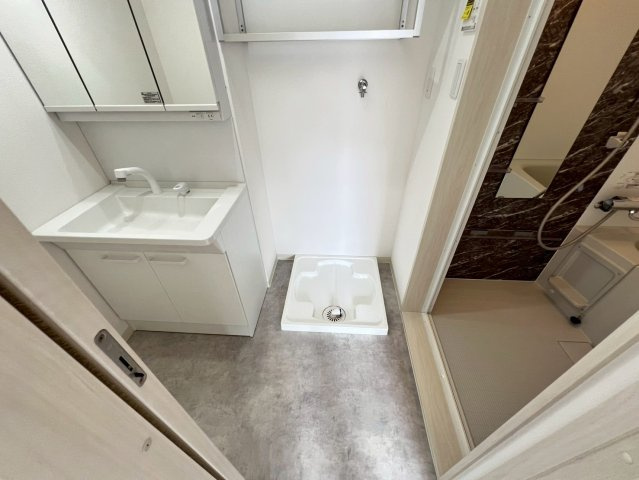 クリエオーレ原町の洗面所