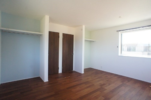 大室３丁目戸建の洋室