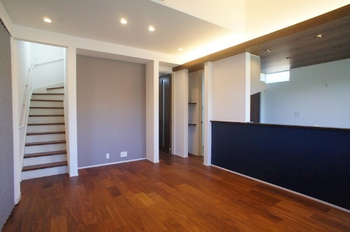 大室３丁目戸建の居間・リビング