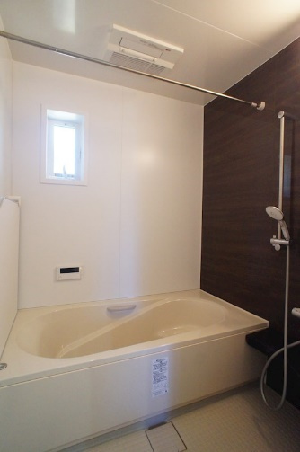 大室３丁目戸建の浴室