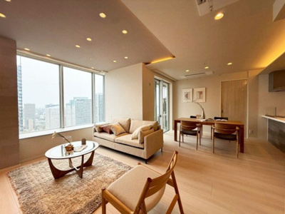 【居間・リビング】 | THE TOKYO TOWERS SEA TOWER | こちらの居間で趣味の時間をお楽しみください