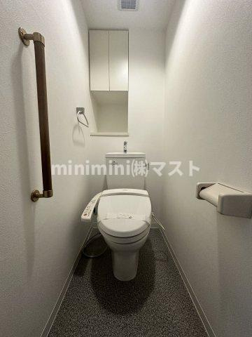 アルグラッド福島EASTのトイレ