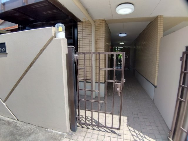 KSTマンションのエントランス|KSTマンション