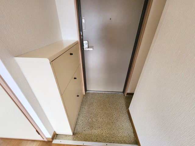 サニーコート菜畑の玄関