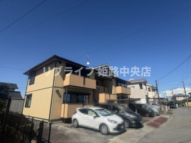 クラスティーナの外観