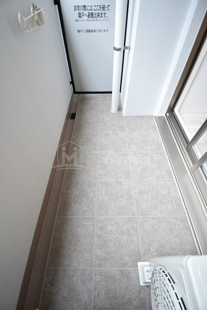 プランドール北浜のバルコニー