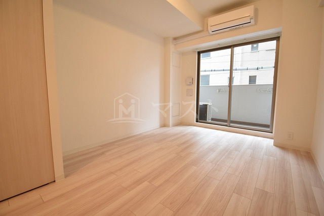 プランドール北浜の居間・リビング