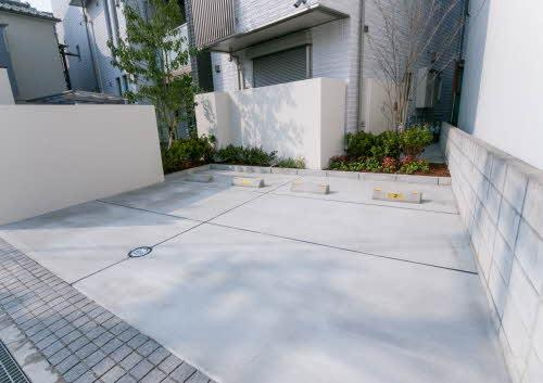 アミティ5の駐車場