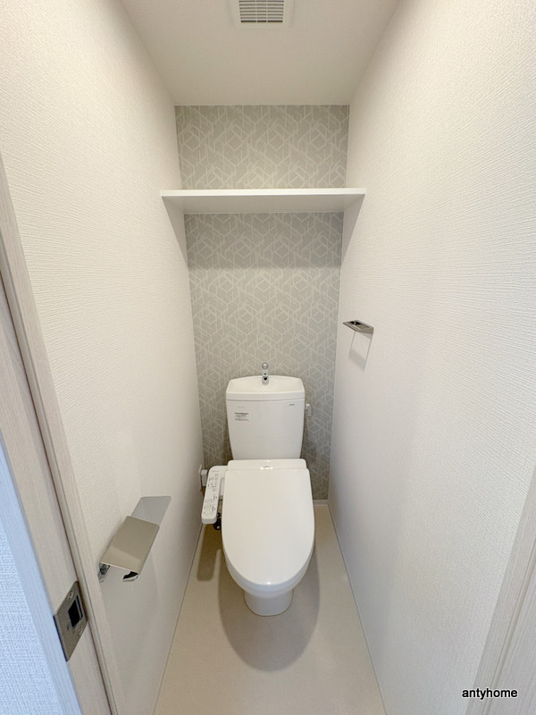 エスリード弁天町NORTH RESIDENCE　仲介手数料無料のトイレ
