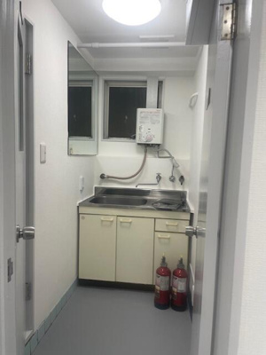 【キッチン】 | 花井ビル | キッチンでお料理をお楽しみください