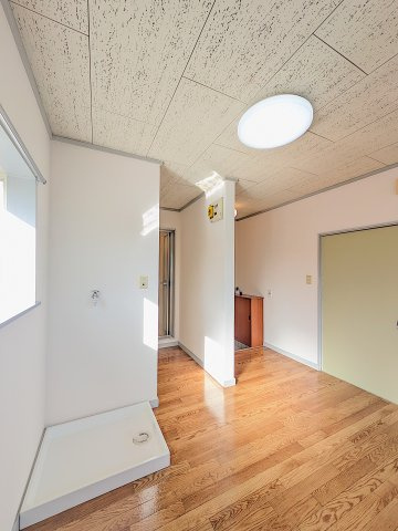 ライスハイツの居間・リビング