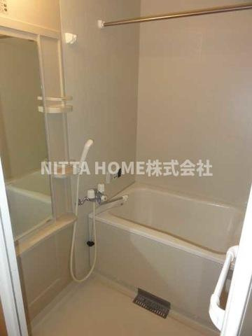 ロワールコートの浴室|追い焚きや浴室乾燥機能付きのバスルーム(*^-^*)