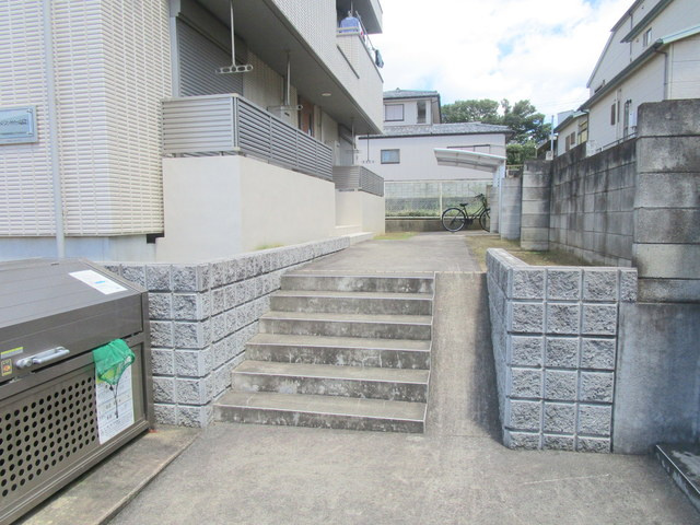 メゾン・ドゥ・山口のエントランス|★エントランス★