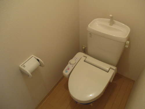 リィ シインのトイレ