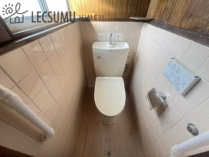 姫路市夢前町菅生澗/中古戸建のトイレ