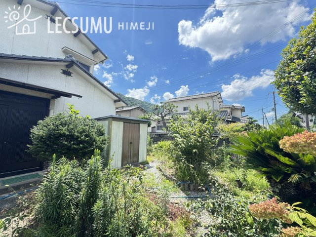 姫路市夢前町菅生澗/中古戸建の庭