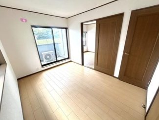 【洋室】 | 上尾市中分２丁目　中古戸建