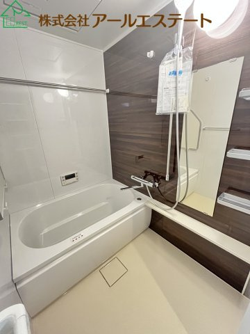 アインツ高砂　　中古マンションの浴室