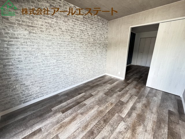 アインツ高砂　　中古マンションの寝室