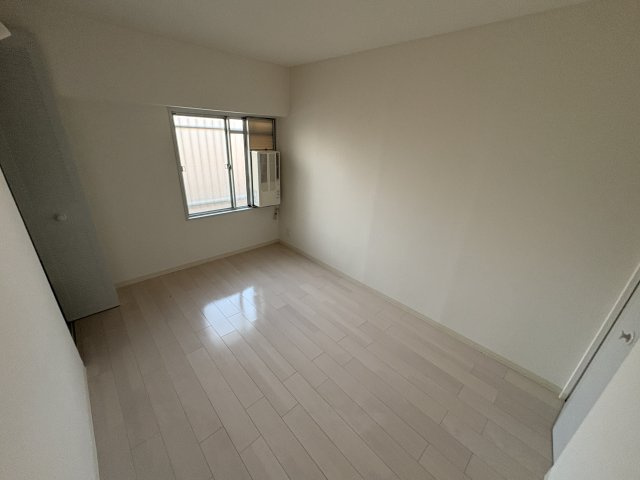 ネオハイツ垂水の寝室