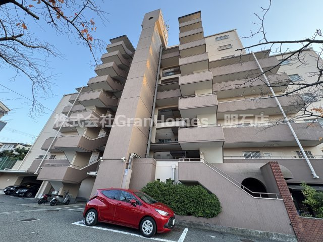 ネオハイツ垂水の外観